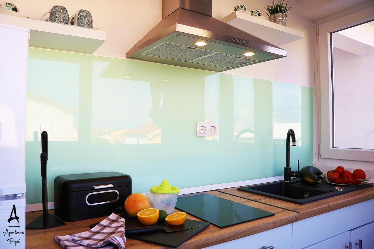 Apartmani Prpic Ražanac Εξωτερικό φωτογραφία