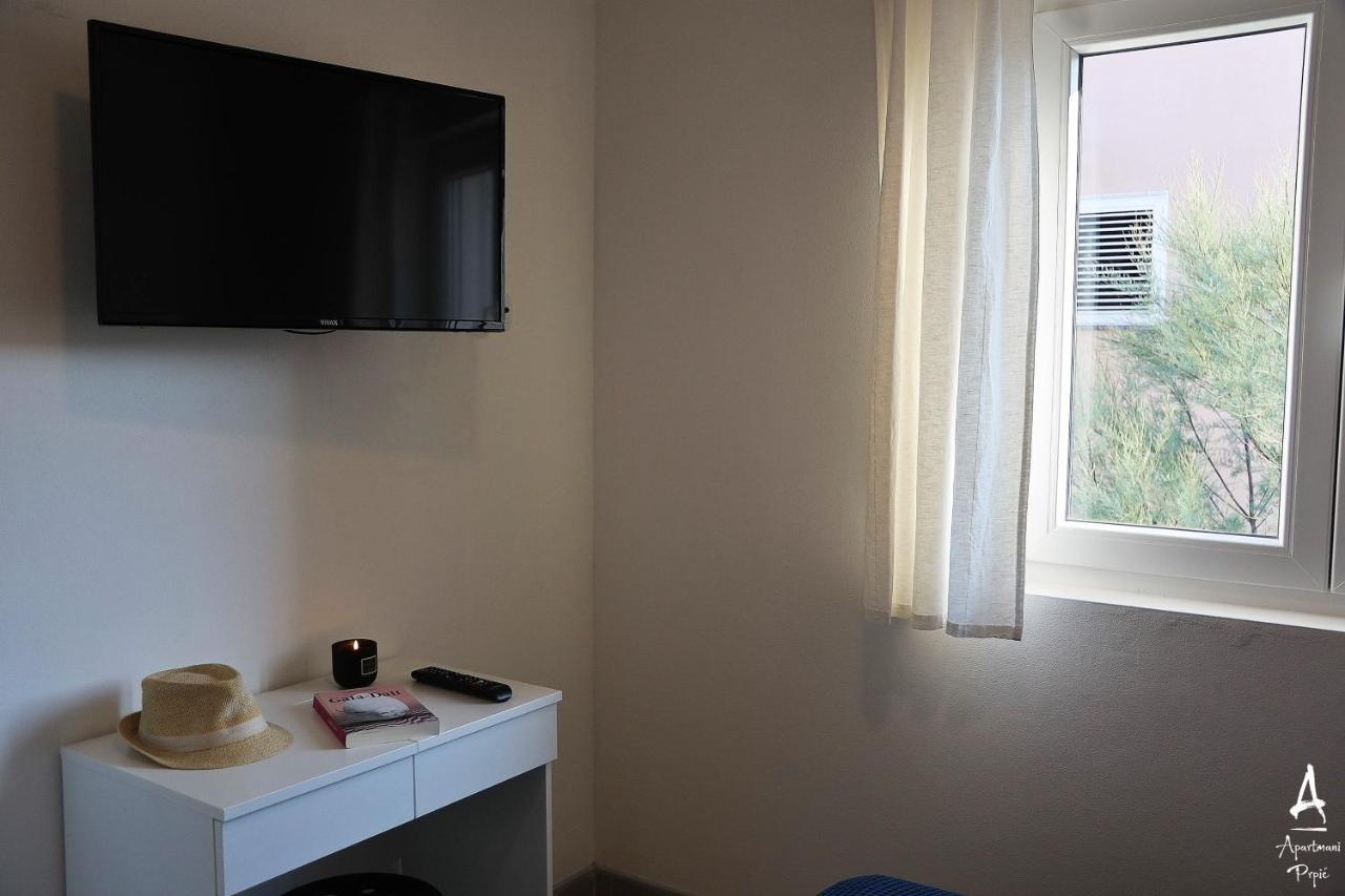 Apartmani Prpic Ražanac Εξωτερικό φωτογραφία
