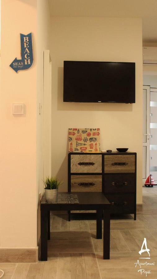 Apartmani Prpic Ražanac Εξωτερικό φωτογραφία